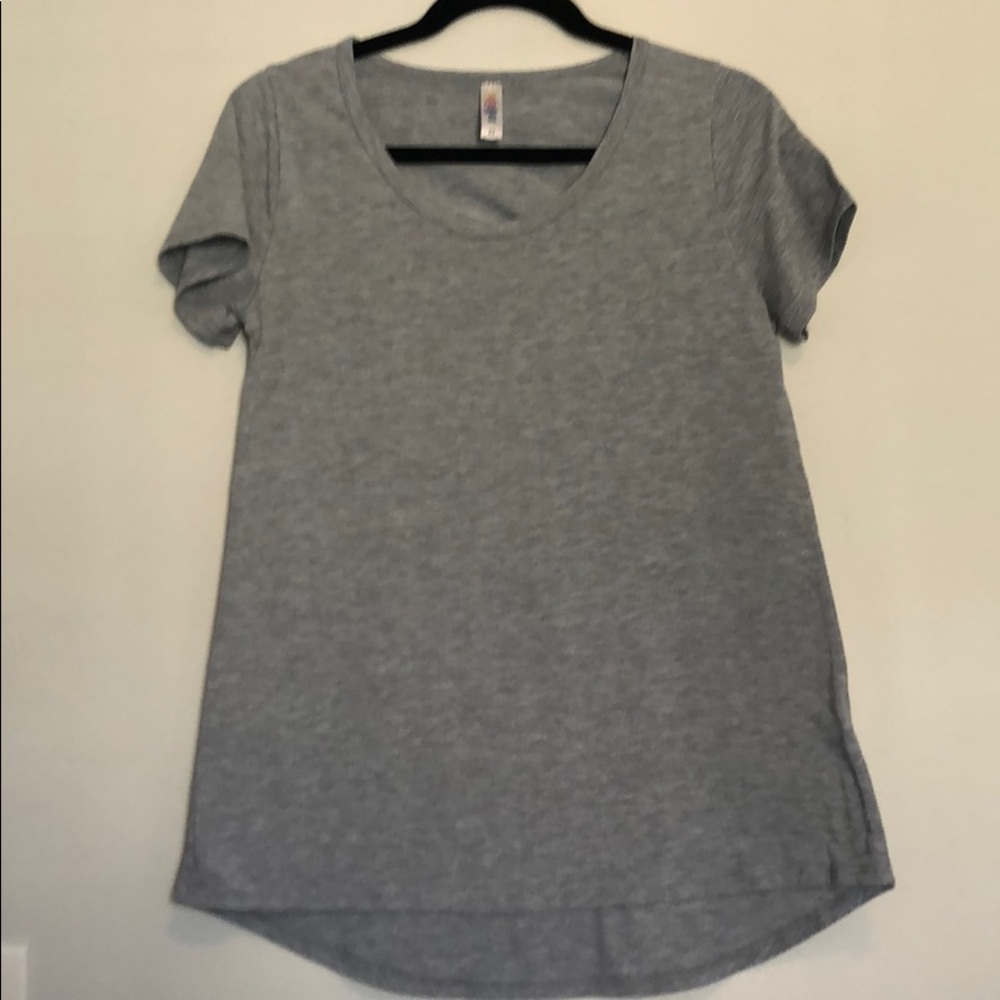 Gray LuLaRoe Classic T